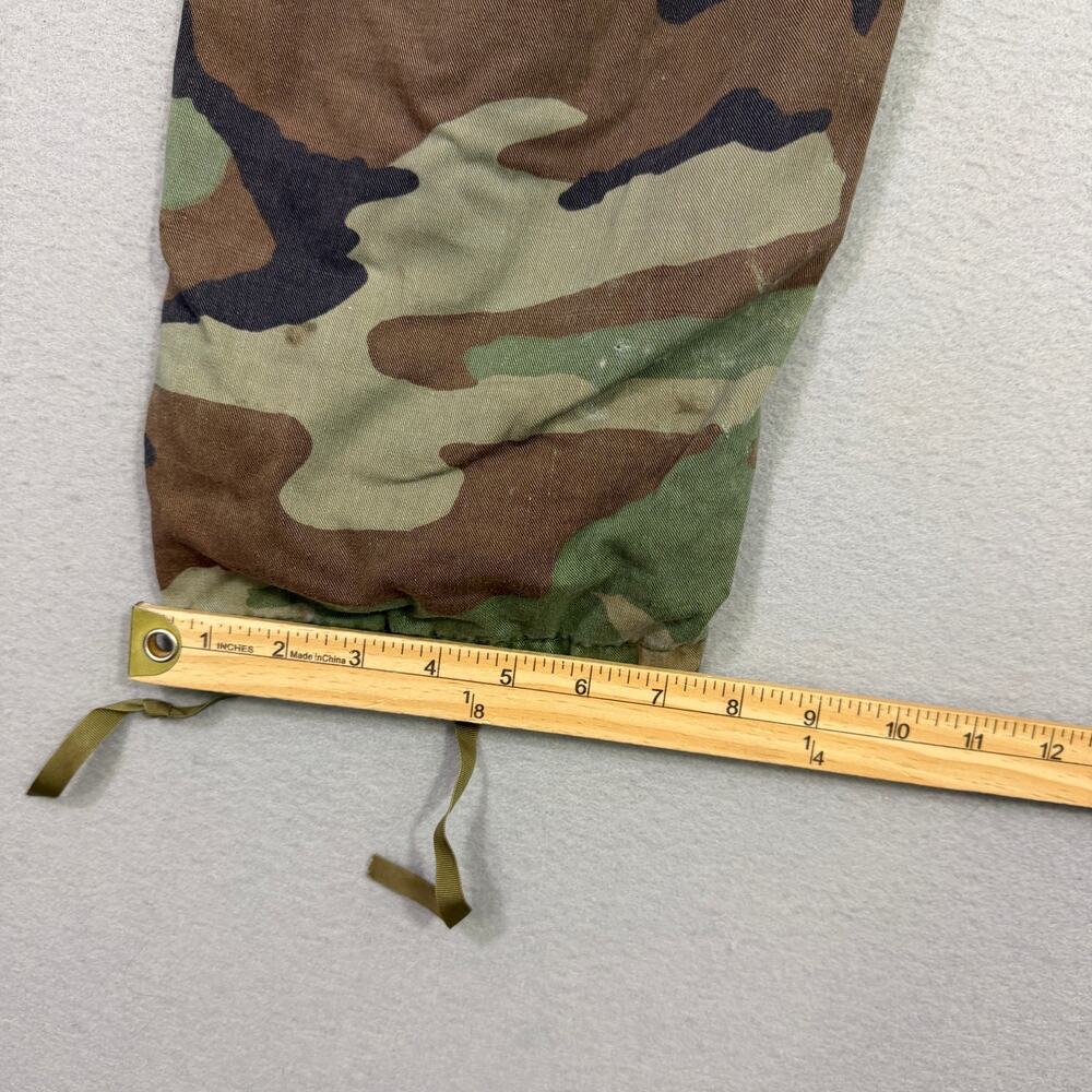 Vintage Camo Cargo Pants Small Adjustable Army Military Woodland Distressed 90s - Picture 15 of 16